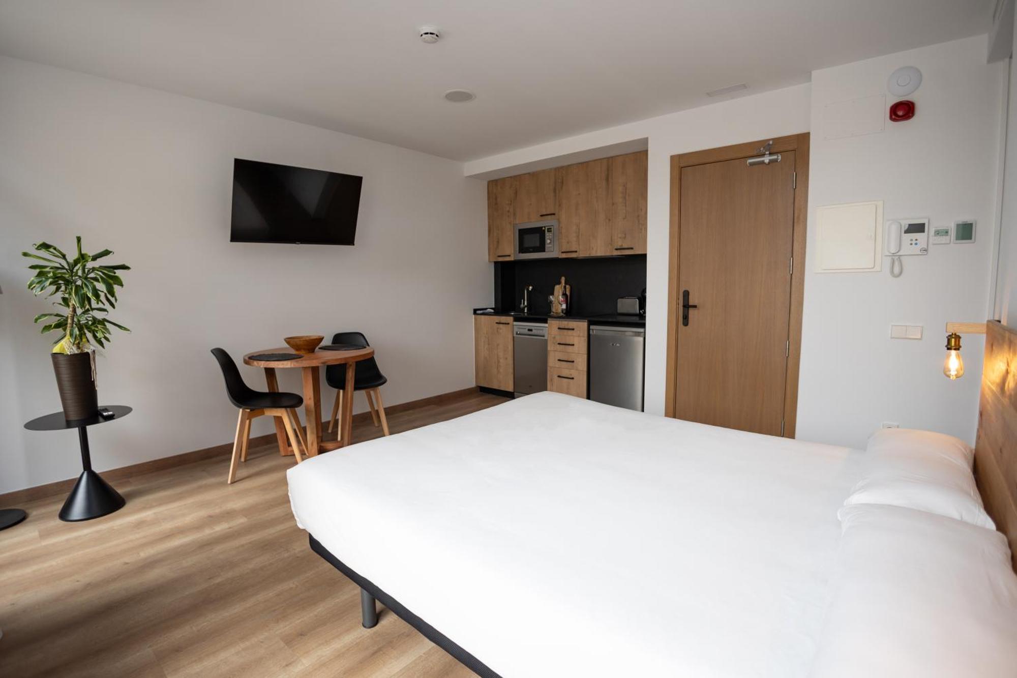 Appartement Apm Manresa Extérieur photo